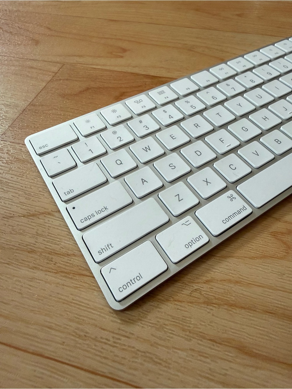 Apple Magic Keyboard (Wireless) - Picture 3 of 4